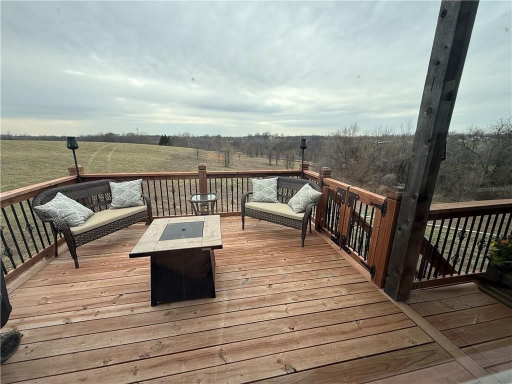 15550 Lovers Lane — photo 17