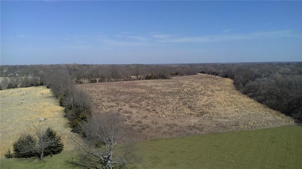 20305 Metcalf Avenue — photo 4