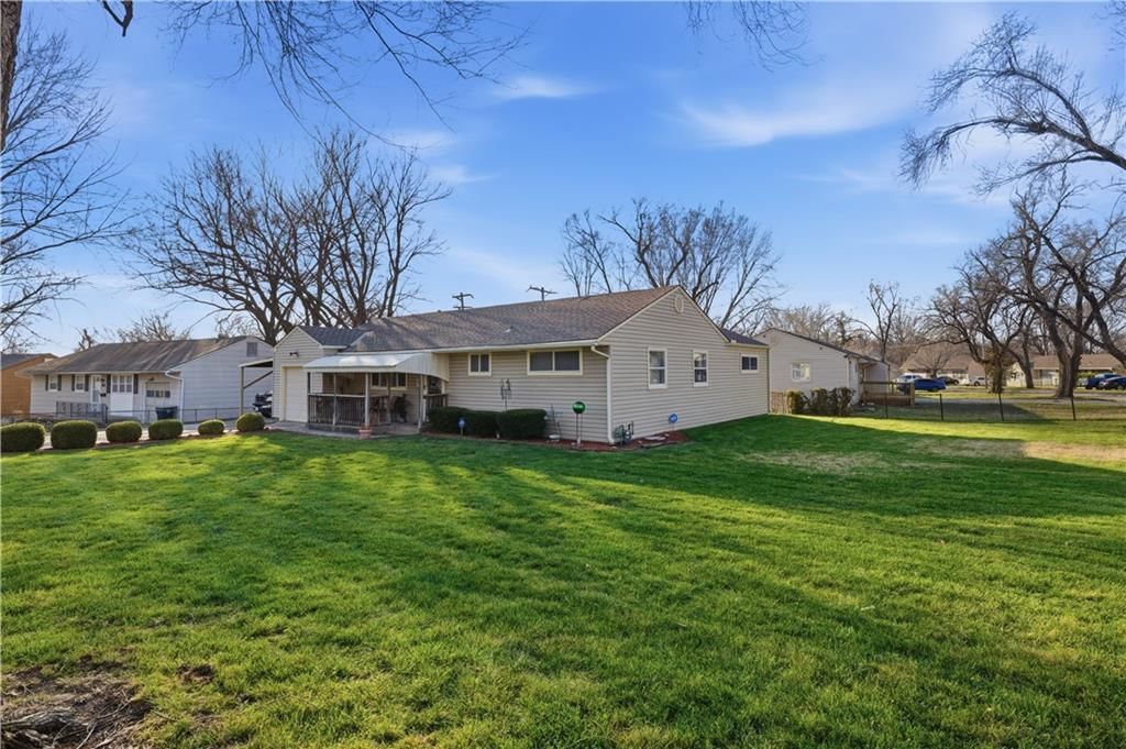 8600 Crystal Avenue — photo 21