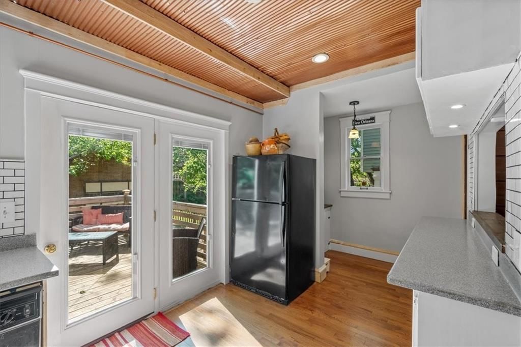 4321 Campbell Street — photo 13