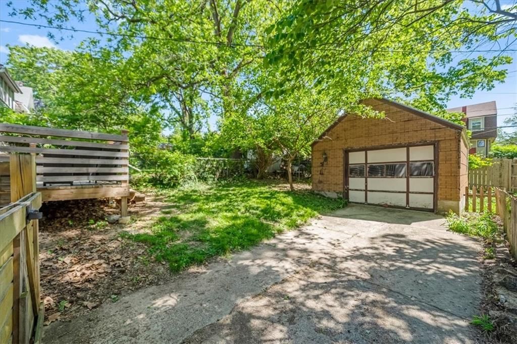 4321 Campbell Street — photo 26