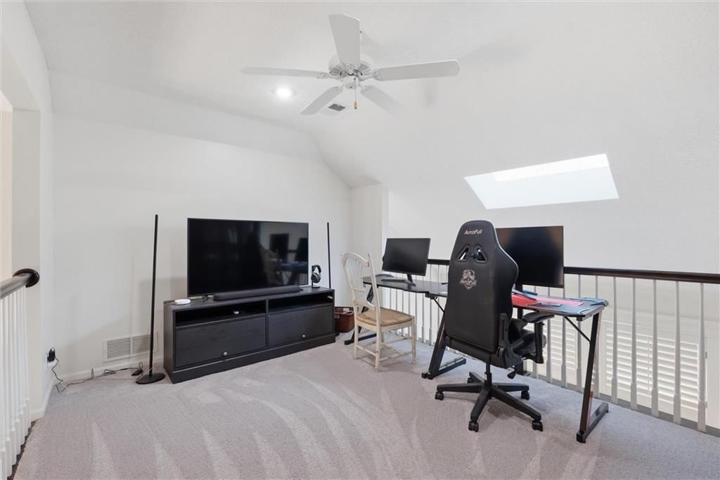 5728 W 146 Street — photo 13