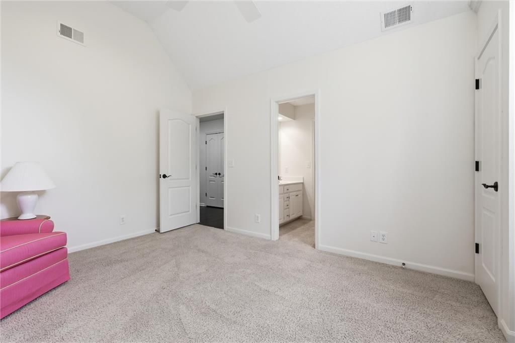 5728 W 146 Street — photo 20