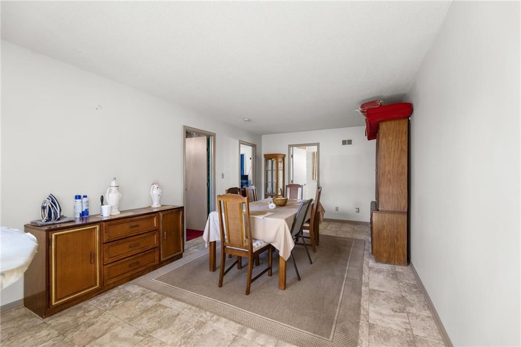 7129 E 87th Street — photo 14