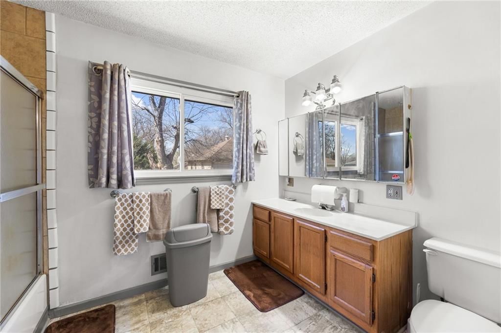 7129 E 87th Street — photo 27