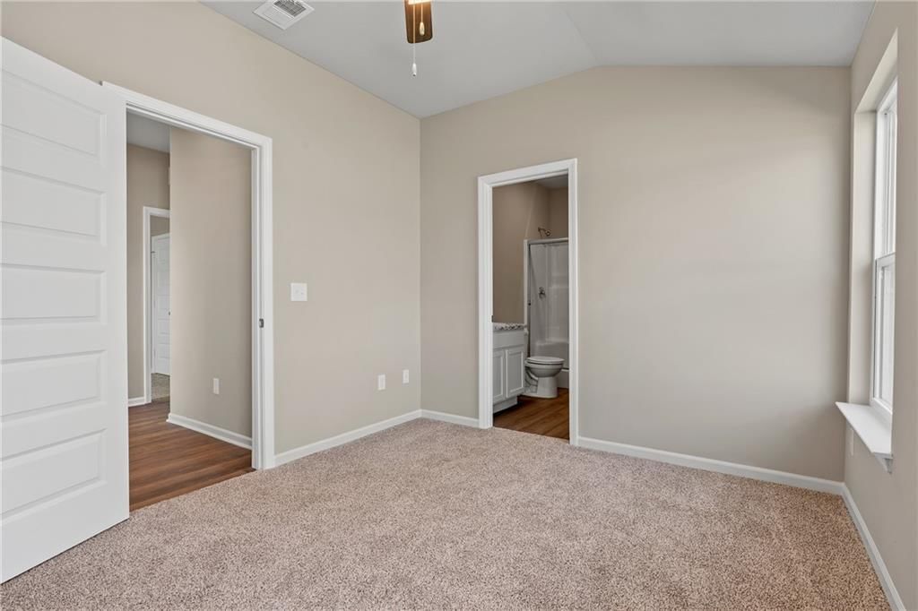 426 Rock Creek Drive — photo 4