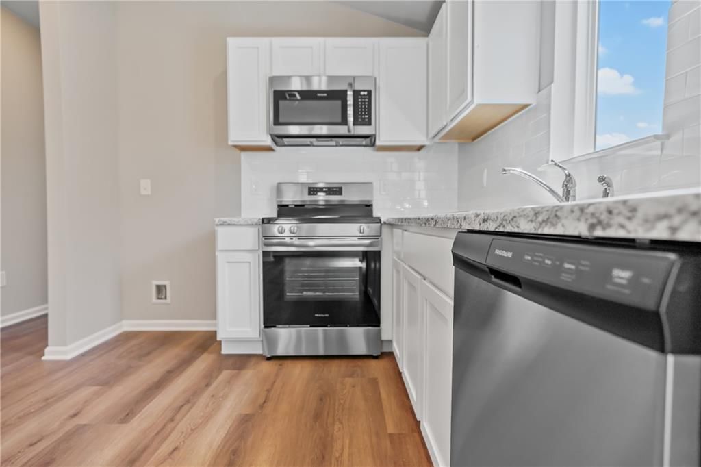 426 Rock Creek Drive — photo 9