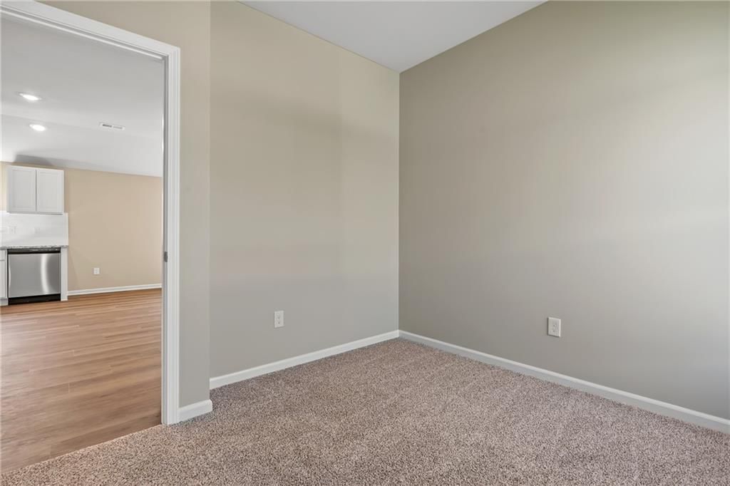 426 Rock Creek Drive — photo 18