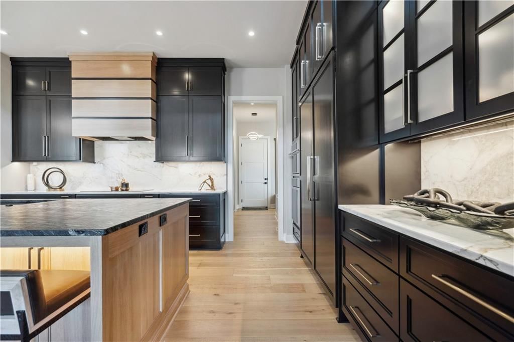17329 Larsen Street — photo 17