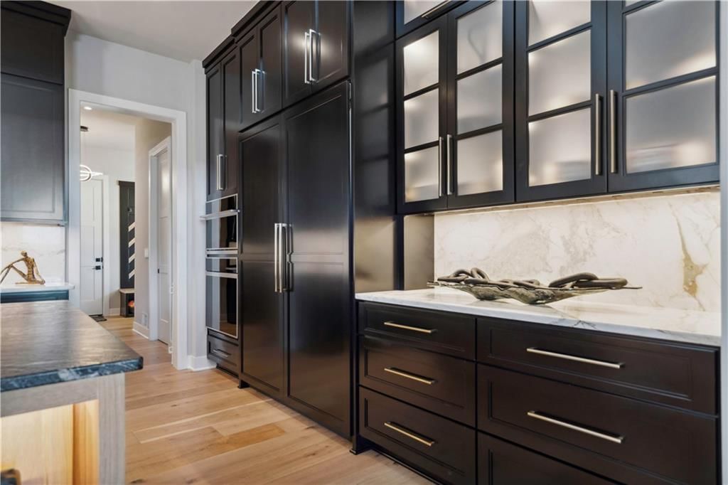 17329 Larsen Street — photo 18