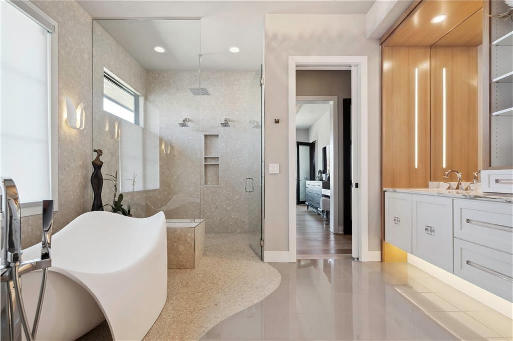 17329 Larsen Street — photo 34