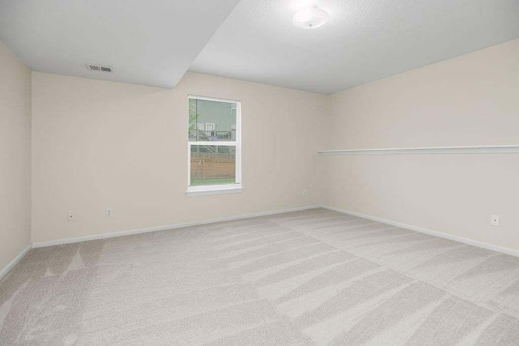 2105 Alder Street — photo 34