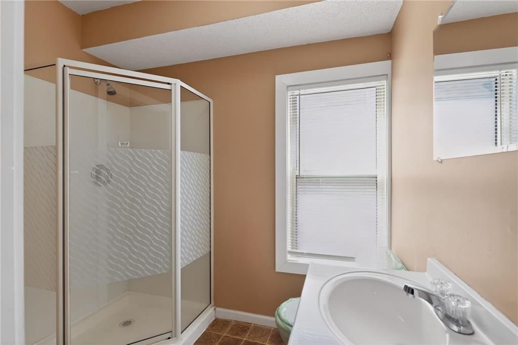 8219 Wayne Avenue — photo 19