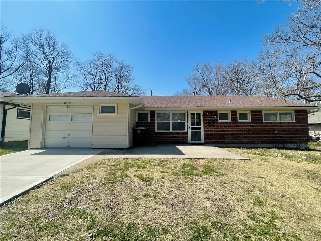10702 Bristol Terrace, Kansas City, MO