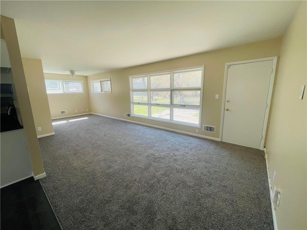 10702 Bristol Terrace — photo 6