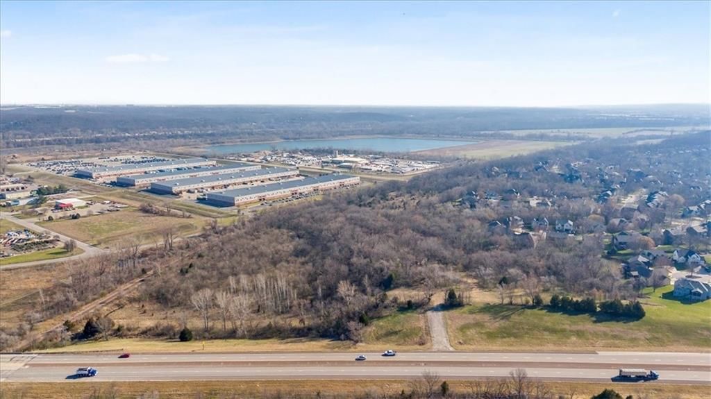 4485 K-7 Highway — photo 3