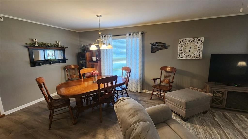 202 S High Street — photo 5