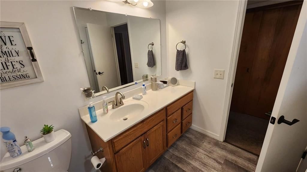 202 S High Street — photo 12