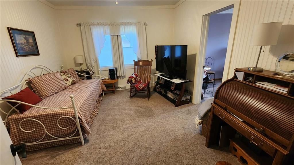 202 S High Street — photo 15