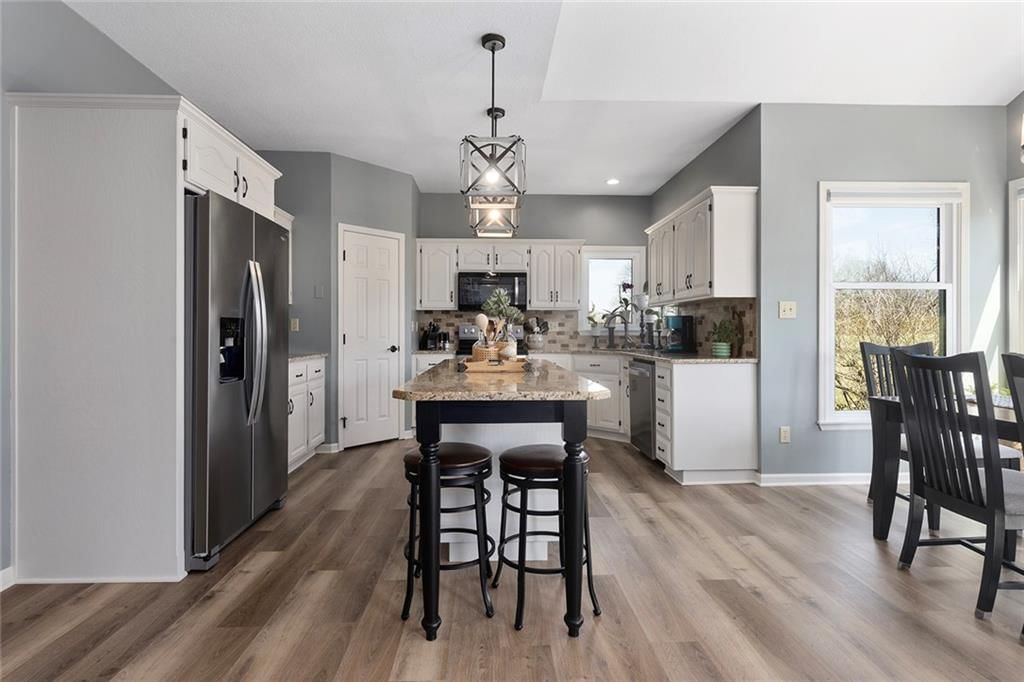 4405 N 124th Street — photo 10