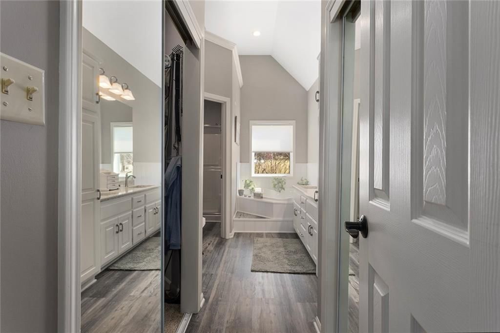 4405 N 124th Street — photo 19