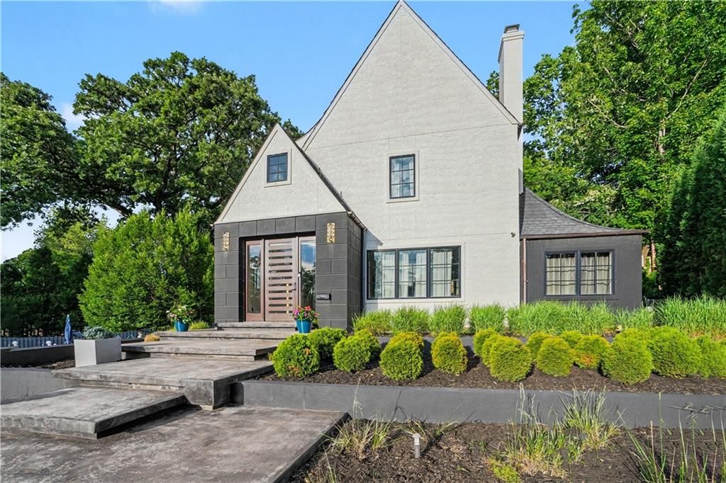 4963 Ward Parkway — photo 3