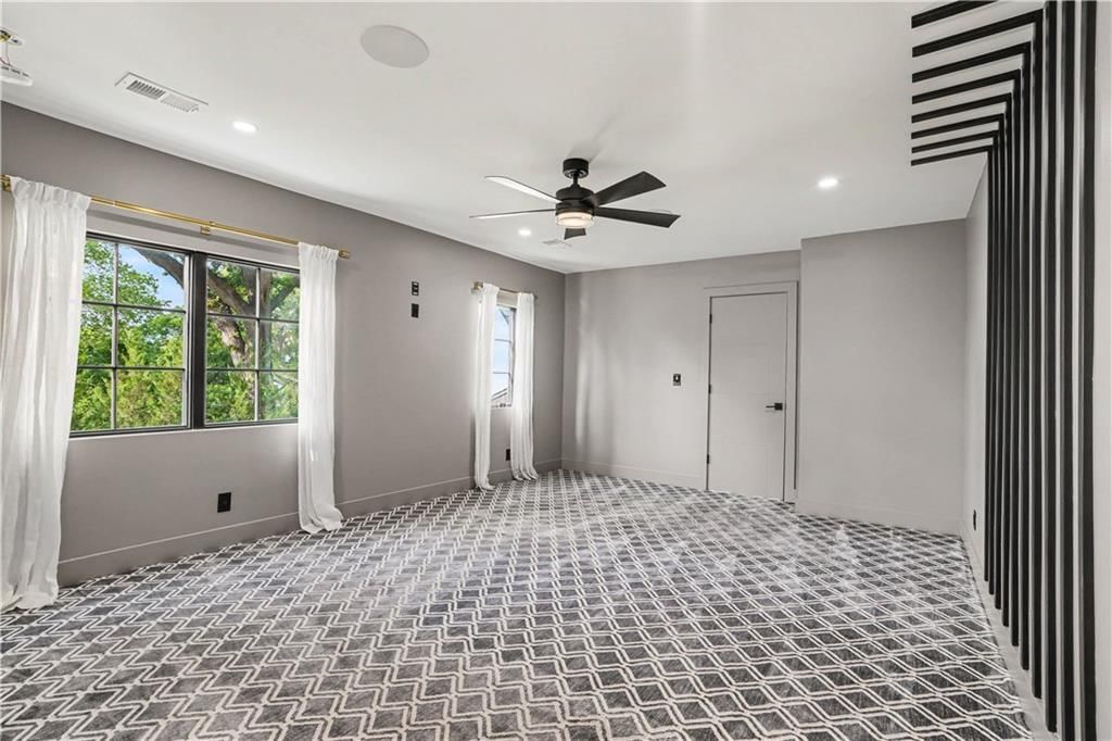 4963 Ward Parkway — photo 31