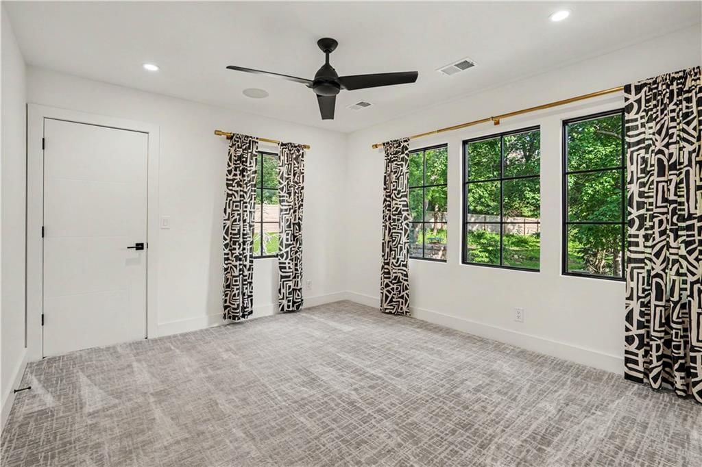 4963 Ward Parkway — photo 33