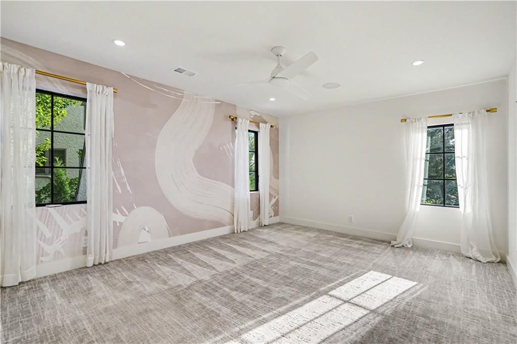 4963 Ward Parkway — photo 35