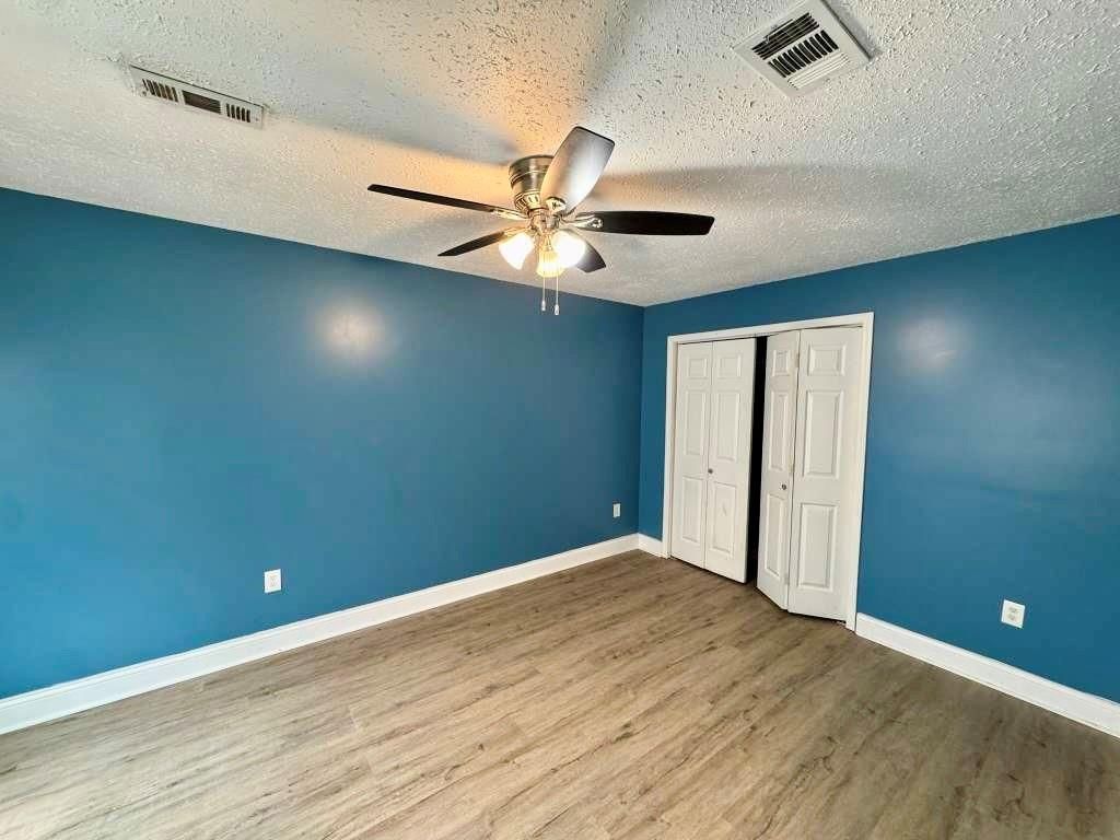 5209 E 6th Street — photo 7