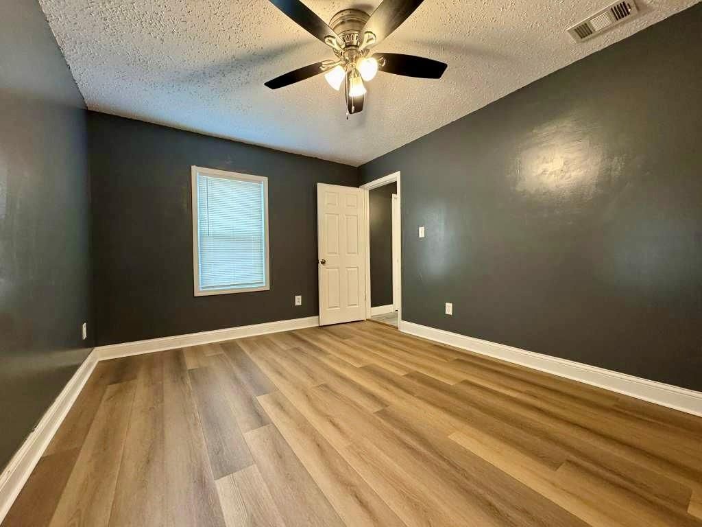 5209 E 6th Street — photo 17