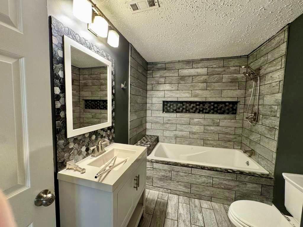 5209 E 6th Street — photo 21