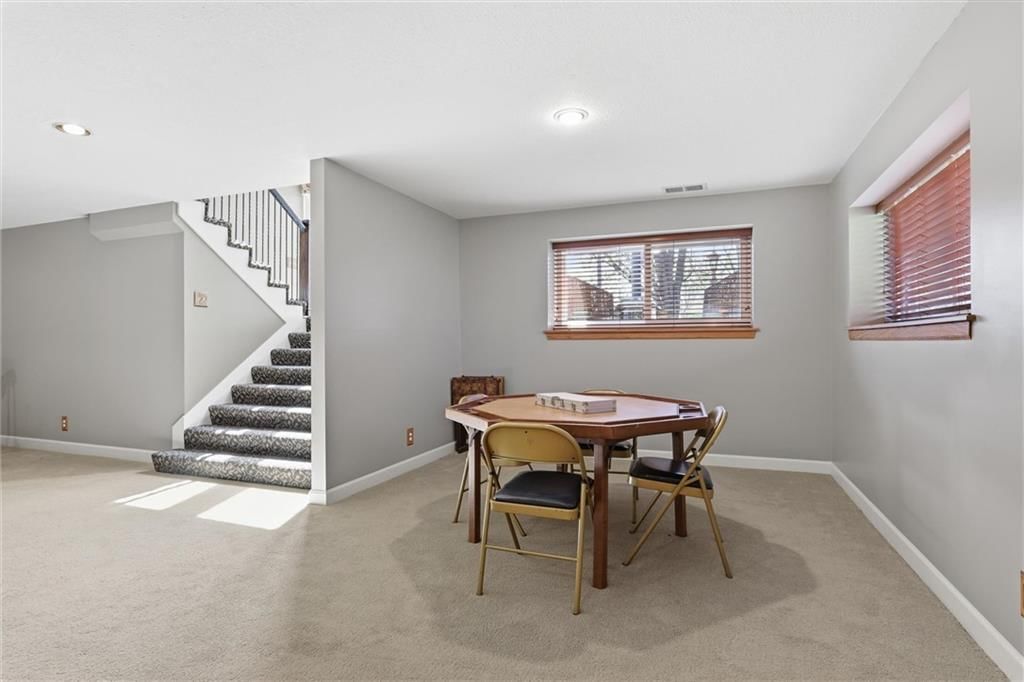 7629 W 148th Terrace — photo 27