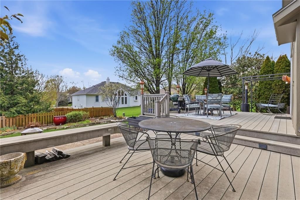 7629 W 148th Terrace — photo 33