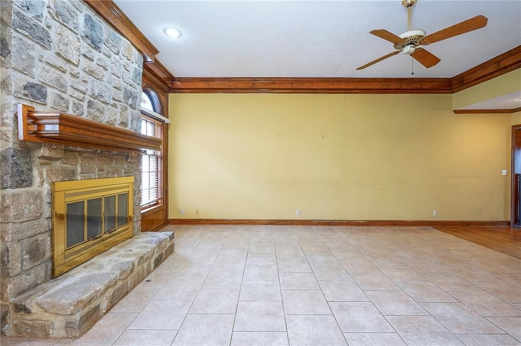 4417 W 130th Street — photo 13