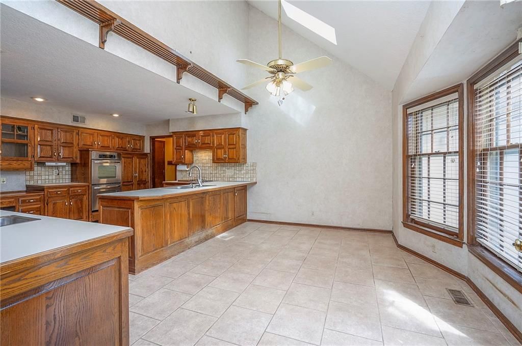 4417 W 130th Street — photo 16