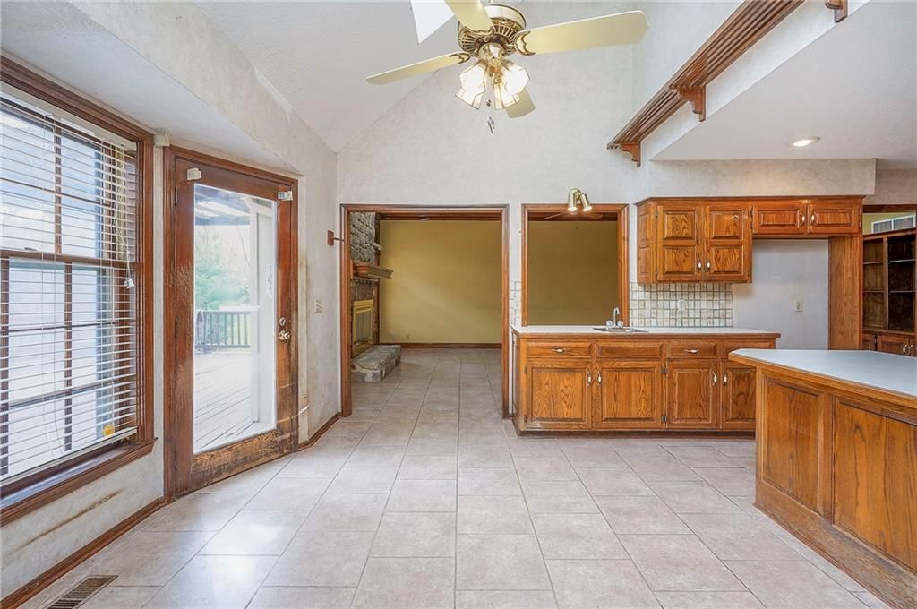 4417 W 130th Street — photo 19