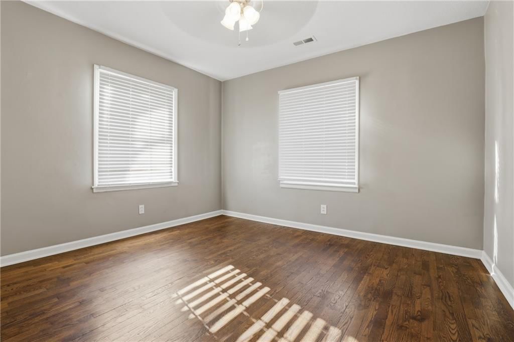 629 S Sherman Avenue — photo 7
