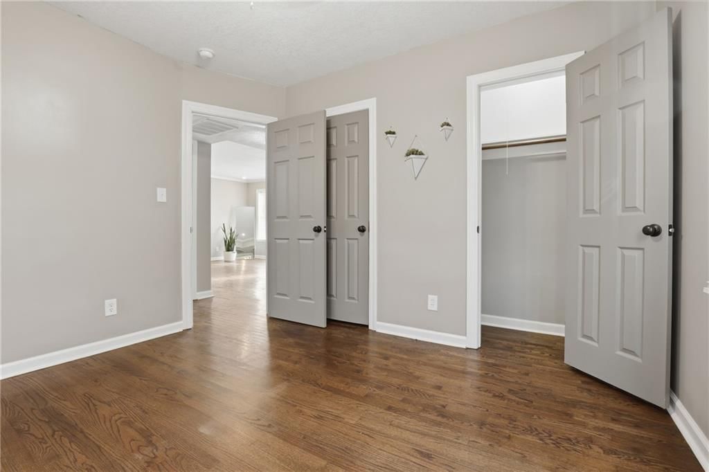 629 S Sherman Avenue — photo 13