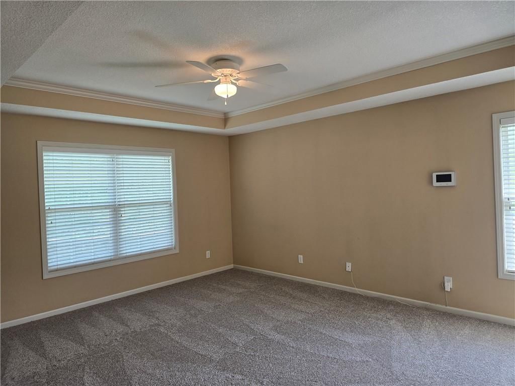 7833 N Cherry Street — photo 3