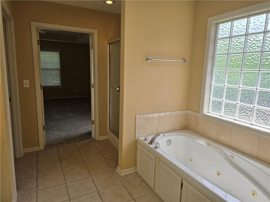 7833 N Cherry Street — photo 16