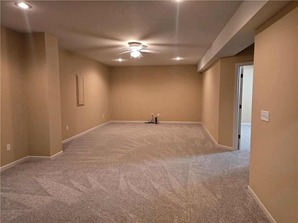 7833 N Cherry Street — photo 28