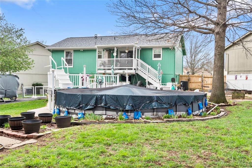 310 W Johnston Street — photo 19