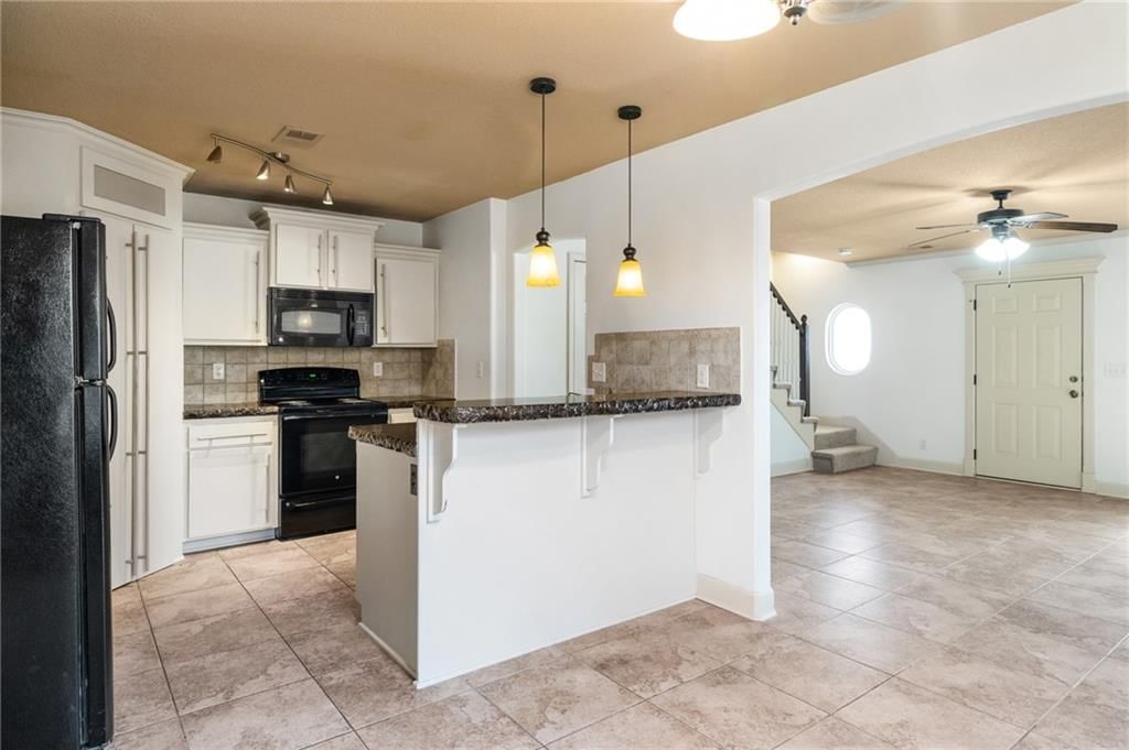 533 SW 15th Street — photo 12