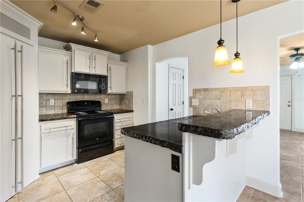 533 SW 15th Street — photo 13