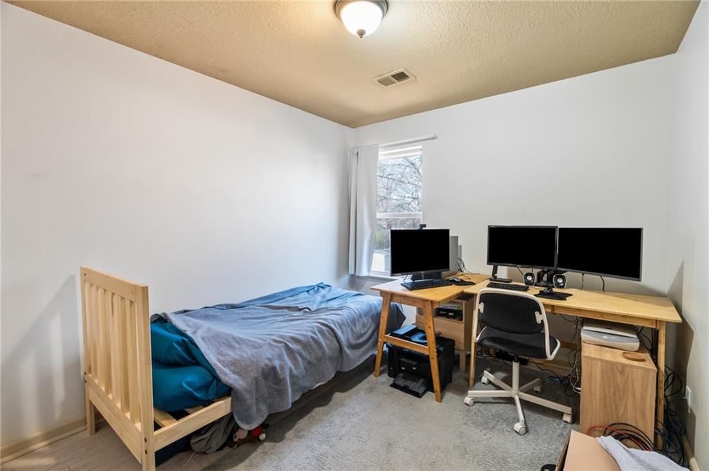 533 SW 15th Street — photo 32
