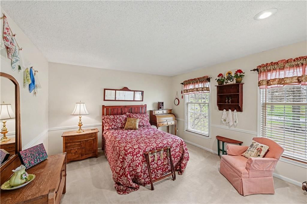 1510 S Lakestone Drive — photo 12