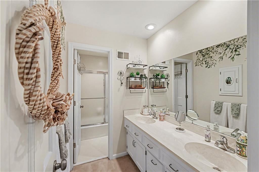 1510 S Lakestone Drive — photo 13
