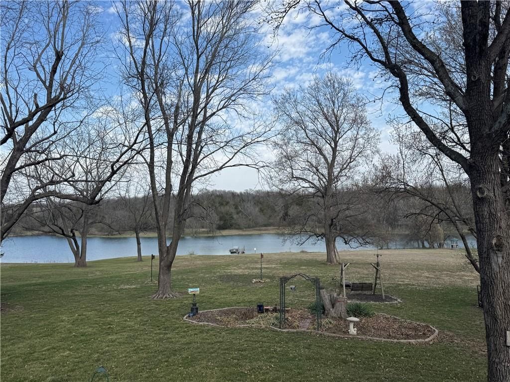 1510 S Lakestone Drive — photo 24