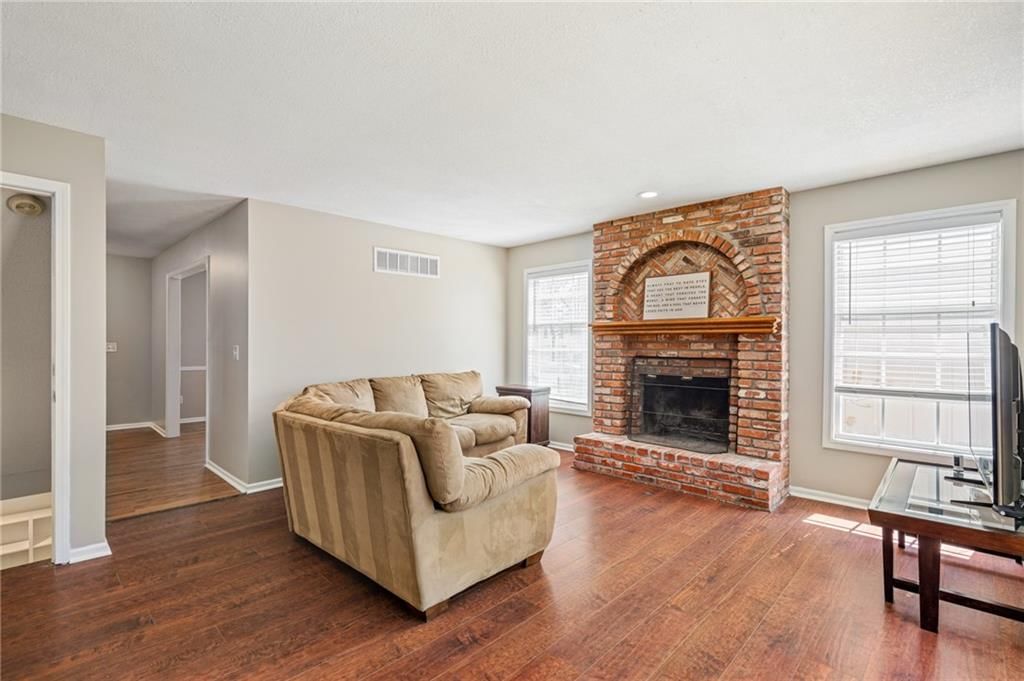 7216 Rene Street — photo 3